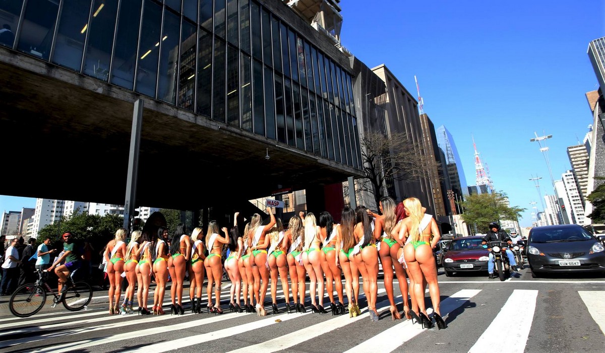 Miss Bumbum 2015 Hit The Streets Of Brazil 24 Photos Badchix Magazine